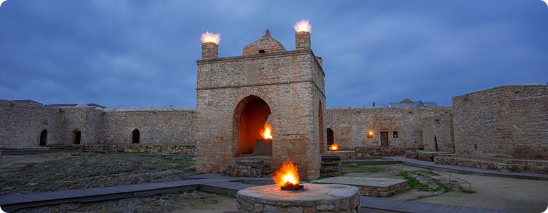 770x300 ateshgah.jpg
